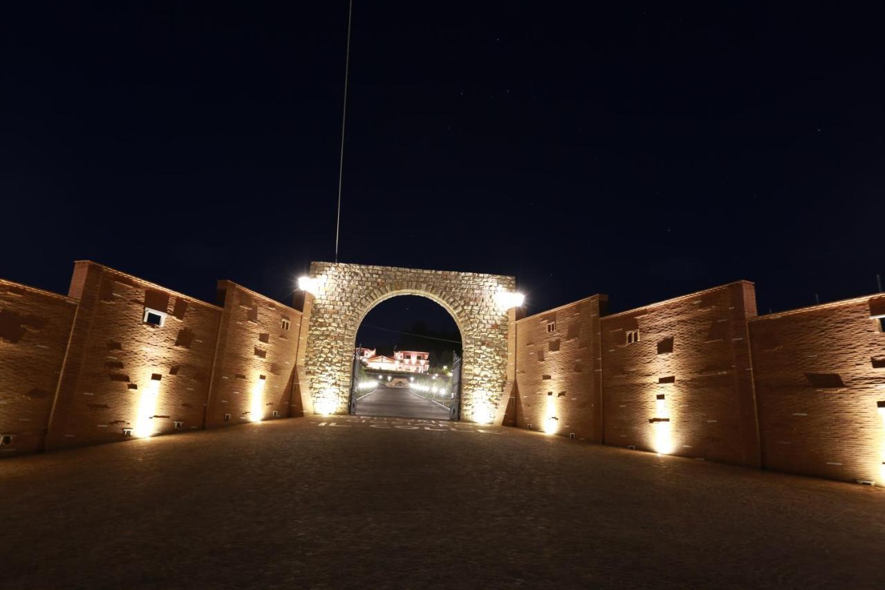 Agriturismo Ciociaro " Il Colle " Hotel Ristorante Ceprano Exteriör bild