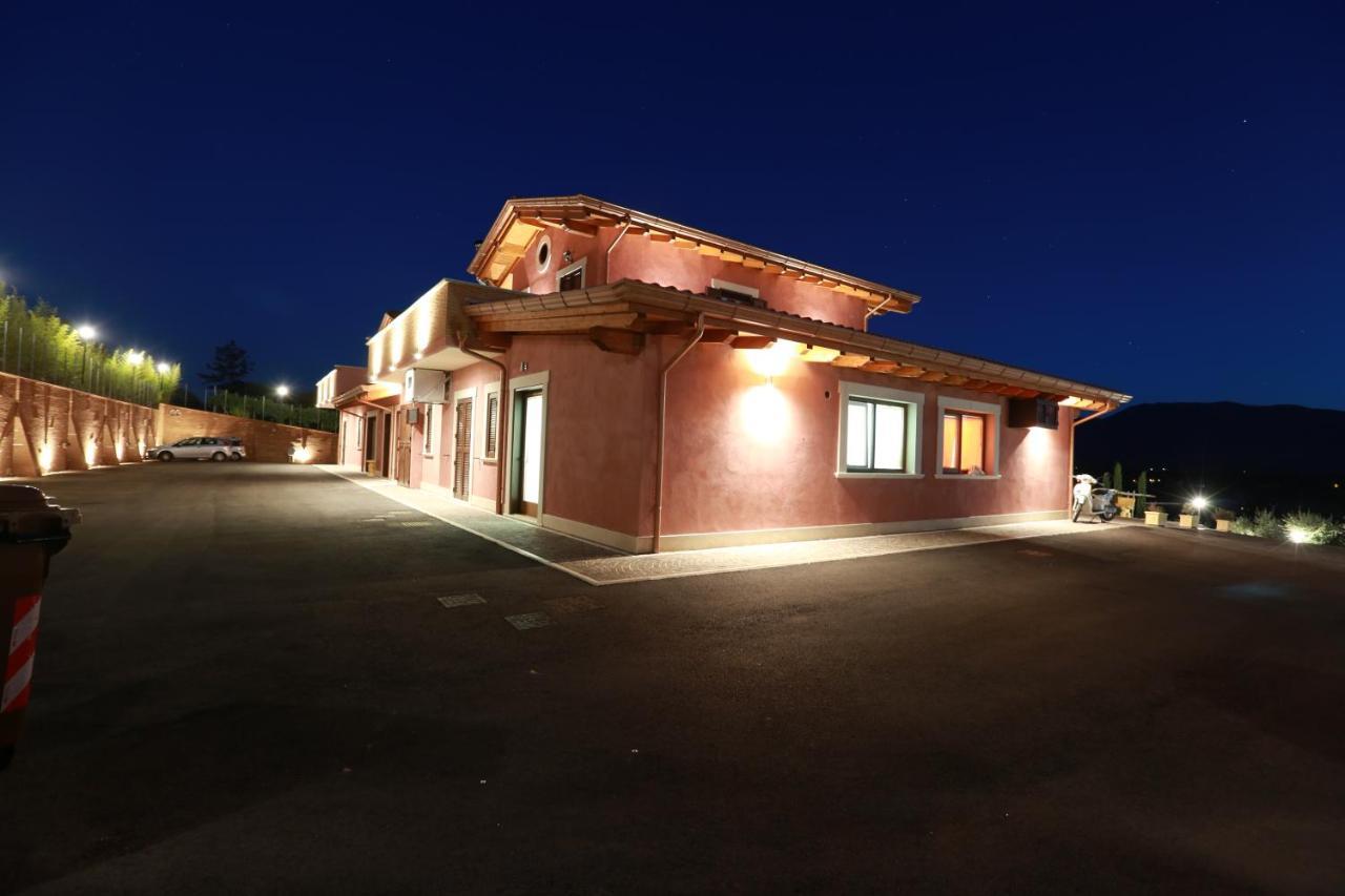 Agriturismo Ciociaro " Il Colle " Hotel Ristorante Ceprano Exteriör bild