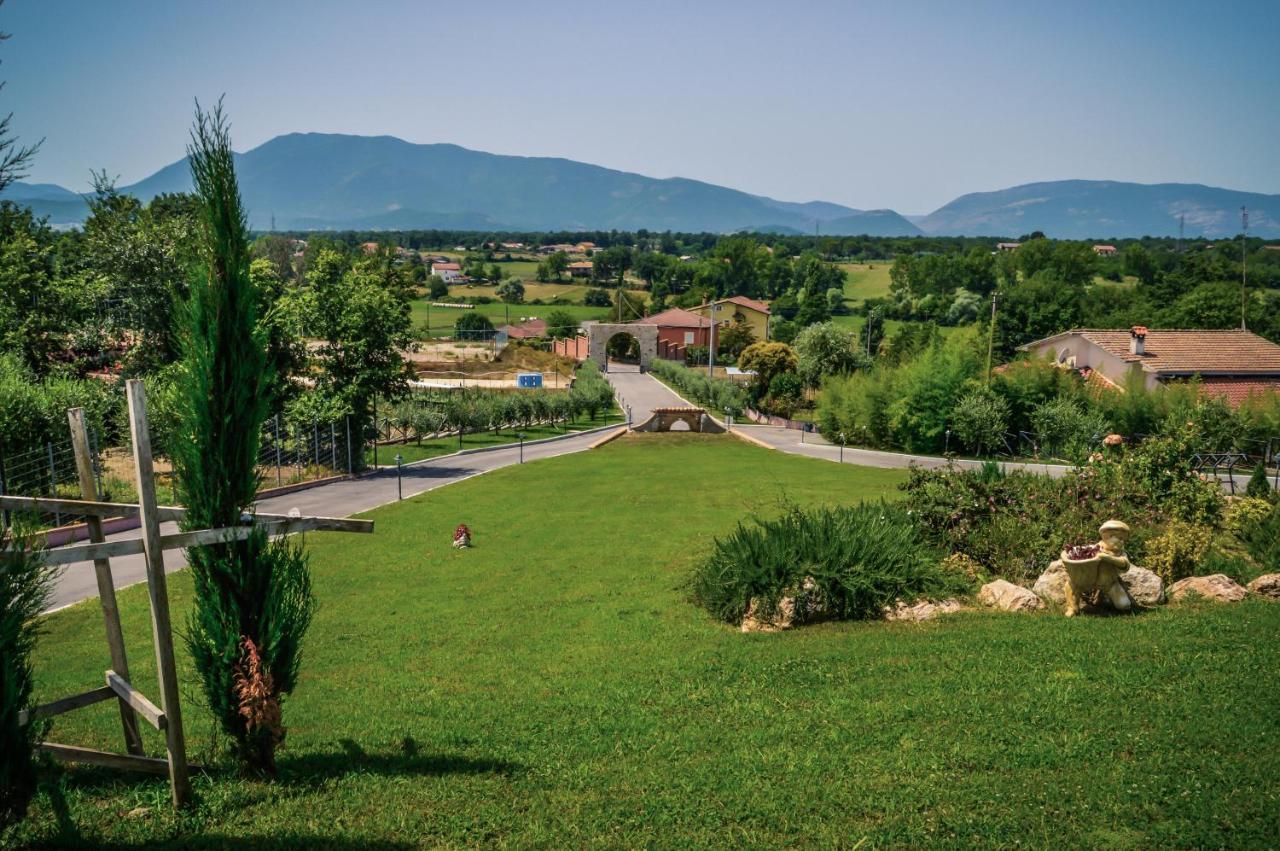 Agriturismo Ciociaro " Il Colle " Hotel Ristorante Ceprano Exteriör bild