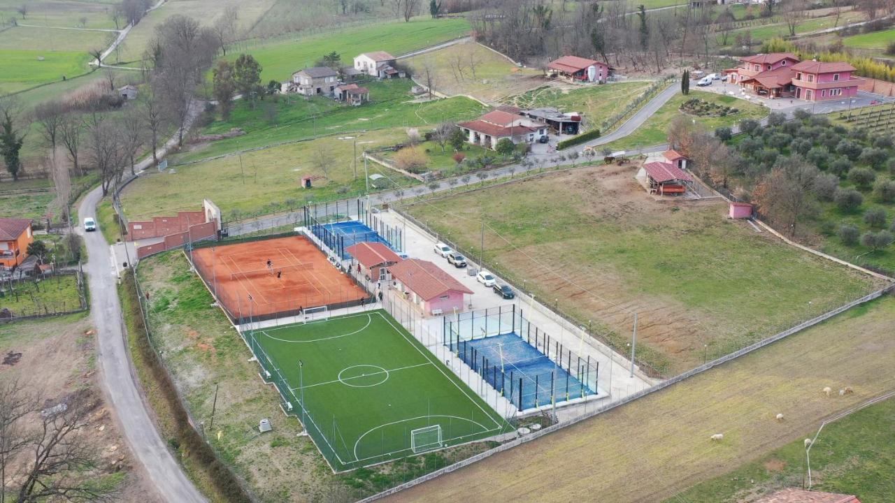 Agriturismo Ciociaro " Il Colle " Hotel Ristorante Ceprano Exteriör bild