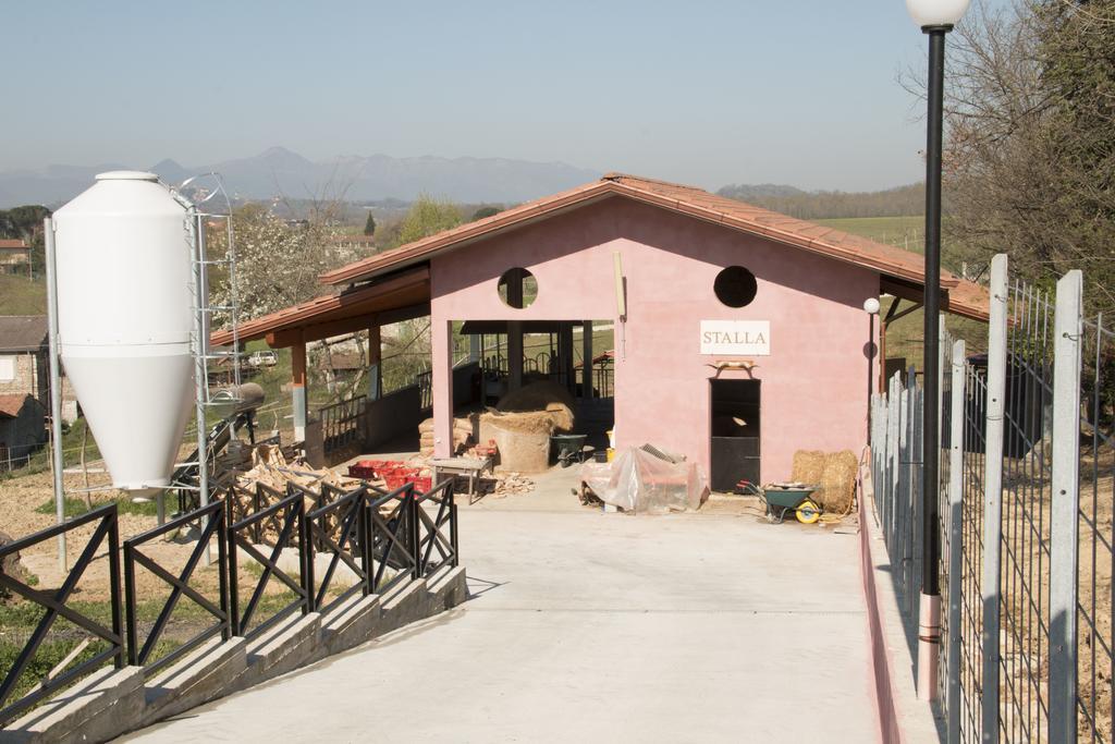 Agriturismo Ciociaro " Il Colle " Hotel Ristorante Ceprano Exteriör bild