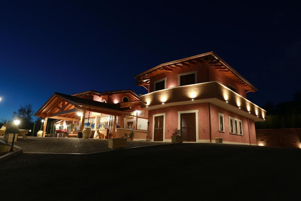 Agriturismo Ciociaro " Il Colle " Hotel Ristorante Ceprano Exteriör bild